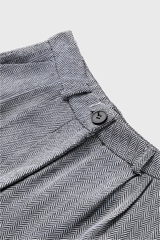 Evena Tailored Trousersuit for Confident Elegance