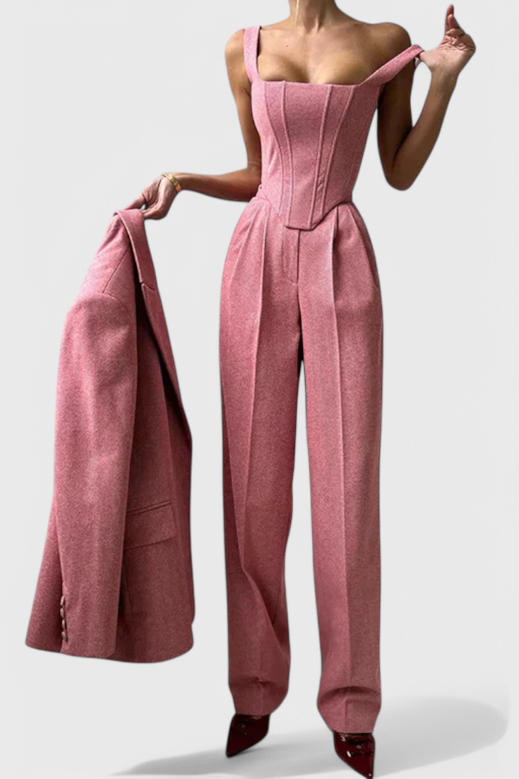 Evena Tailored Trousersuit for Confident Elegance