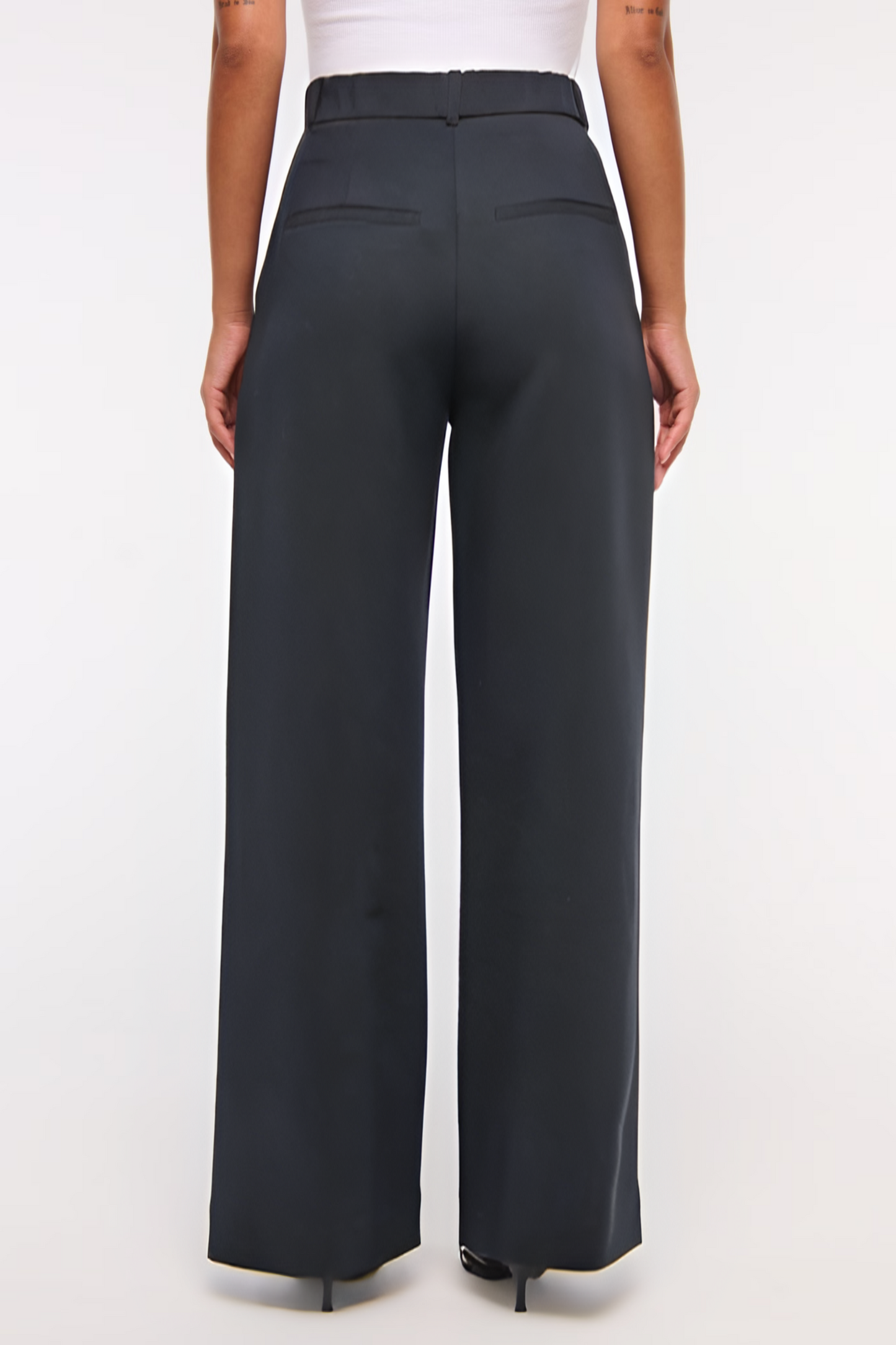 Tinashe Wide Leg Tailored Pants