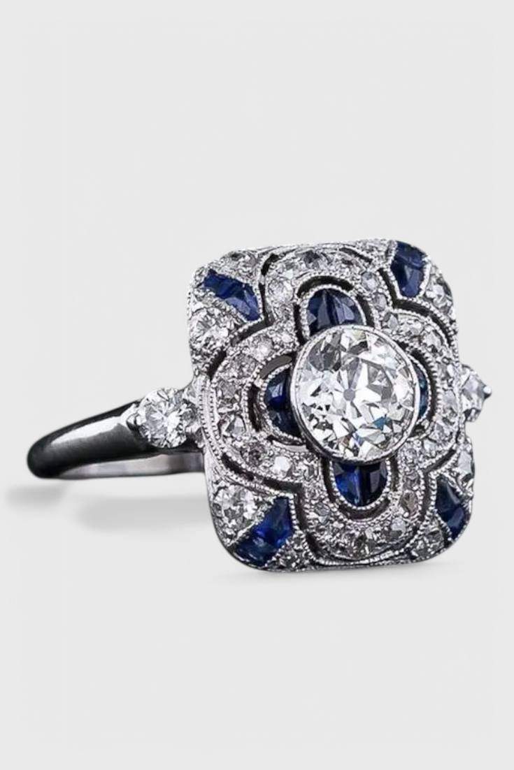 Vintage Silver Ring with Blue Zirconia Elegance