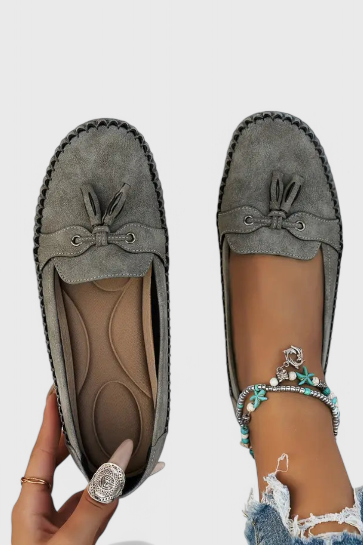 Peony Classic Suede Tassel Loafers
