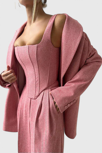 Evena Tailored Trousersuit for Confident Elegance