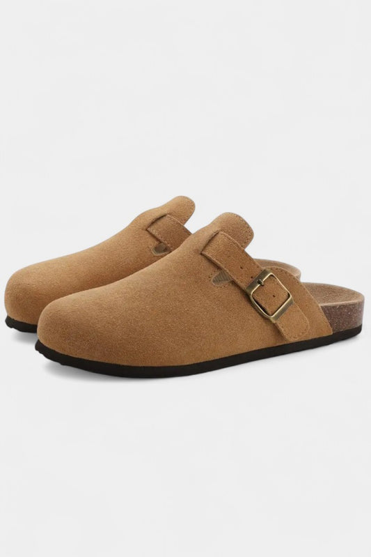 Tia Robust Suede Clogs