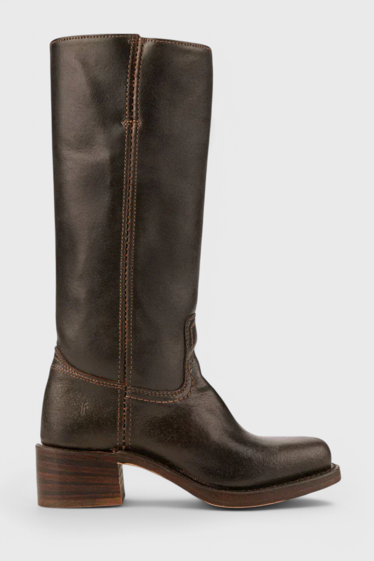 Grace Modern Classic Boots for All-Season Wear